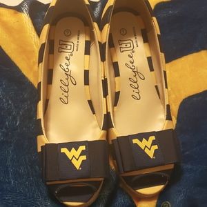 WV LillyBee U shoes. Size 7. Never worn.